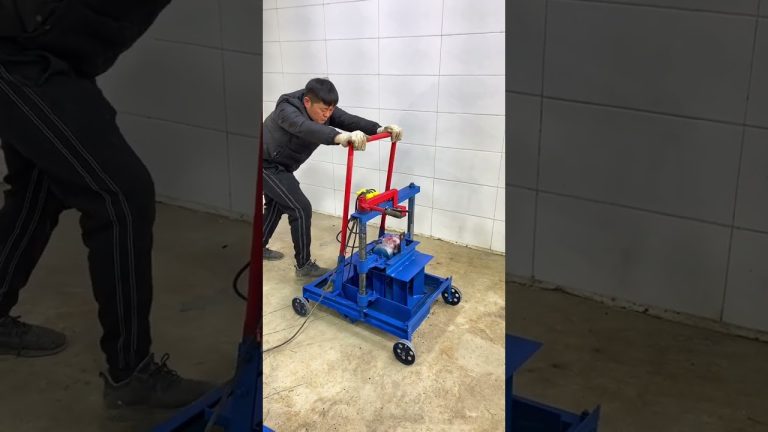 The mobile brick making machine produces round hollow bricks and is easy to operate and transport.